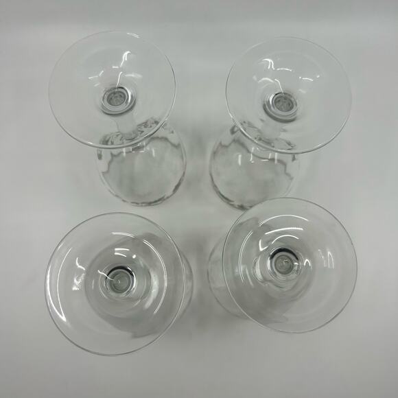 Libbey Holiday Vintage Glasses 4 Set Holly and Berries Goblet Stemware Glassware - Picture 6 of 6
